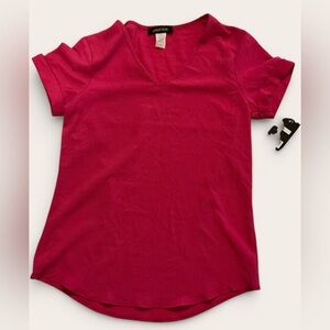 Ashley Blue Bright Pink V-Neck T-Shirt